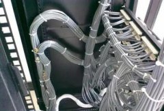 上海弱電工程公司怎樣給機(jī)房布線？